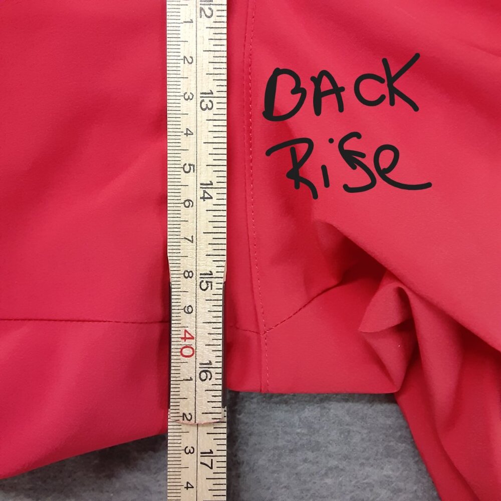 Weekends Womans Shorts Size 1 (Med), Red Front Pockets, Zip/Snap Closure/Spots? - Picture 8 of 8